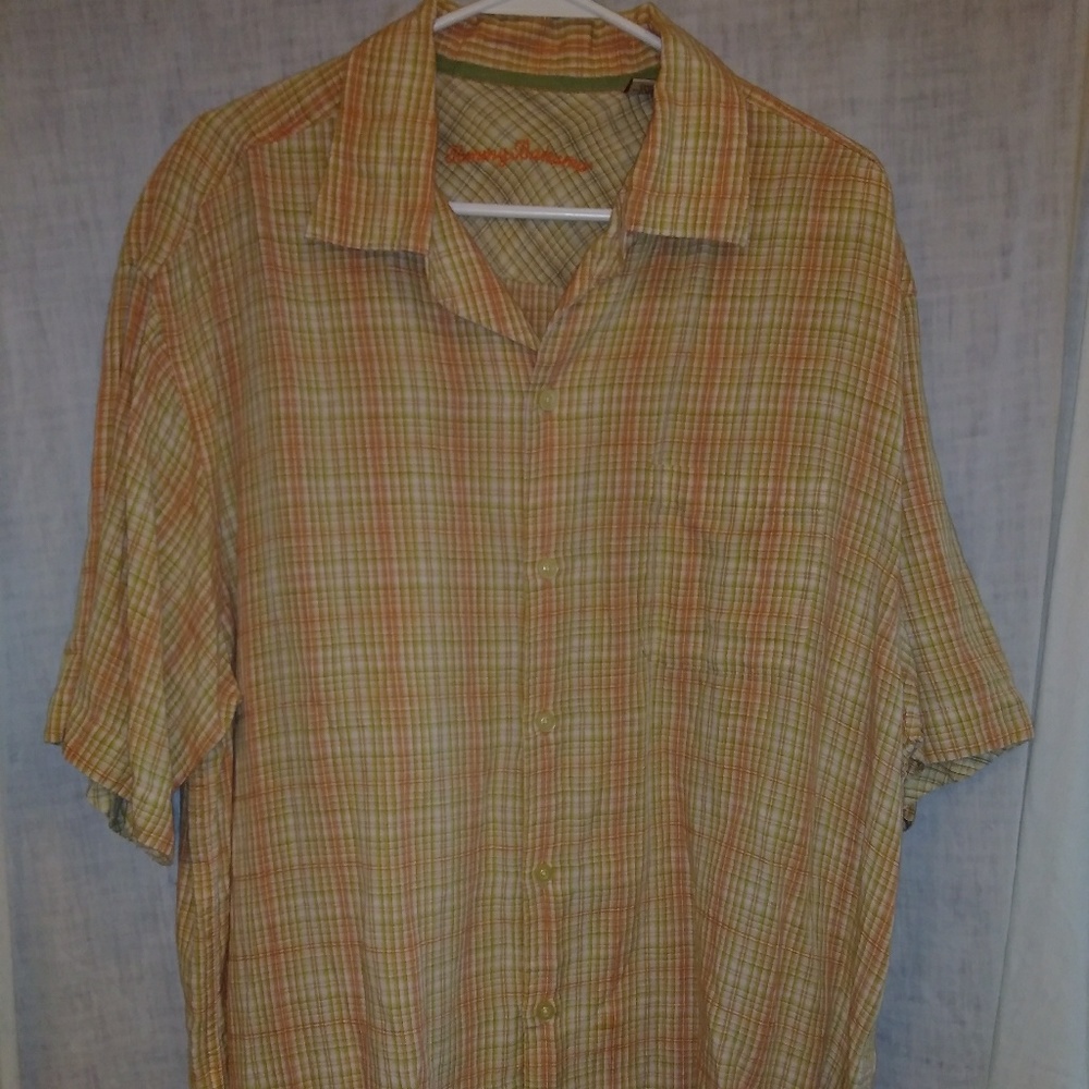 Tommy Bahama Button Shirt